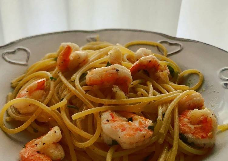 Spaghetti con gamberi, facili e gustosi