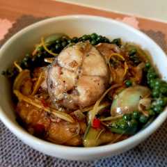 Tumis lele pedas - Pad ped pladuk (ผัดเผ็ดปลาดุก) রেসিপির প্রধান ছবি
