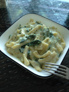 A picture of One-Pot Healthy Creamy Spinach Asparagus Pasta.