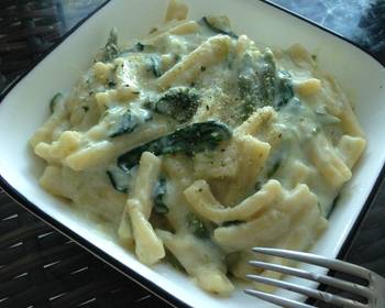 Easy Fast Cooking OnePot Healthy Creamy Spinach Asparagus Pasta Most Delicious