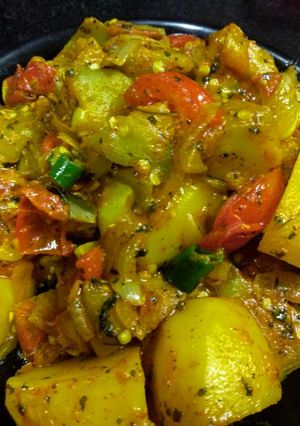 A picture of Baingan bhaja.