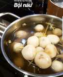 Chè bột lọc bọc heo quay