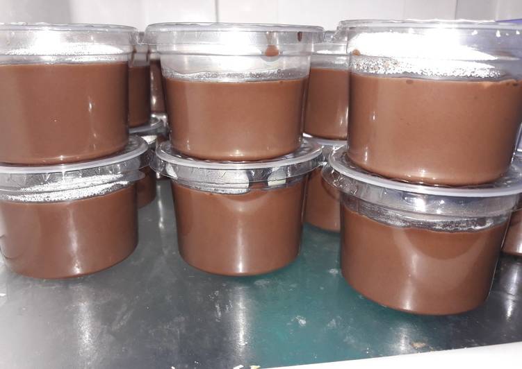  Resep  Silky puding  coklat  ekonomis  oleh Mama AL Putri 