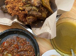 Foto resep Bebek goreng surabaya (kremesan kayak bebek sinjay)