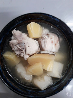 鳳梨苦瓜雞湯 的食譜成品照片