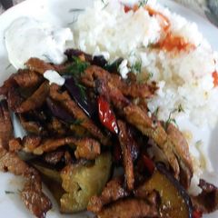 A picture of Withsoyasosbbrk.. love it, and cold olive oil, chili mm.