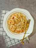 Spaghetti with Garlic Butter Prawns