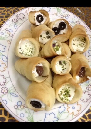 صورة لوصفة فطائراقماع بالجبن واللبنه