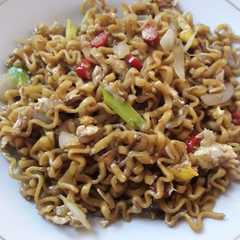 A picture of Mi goreng simple.