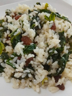 Una foto de Arroz con berza galega