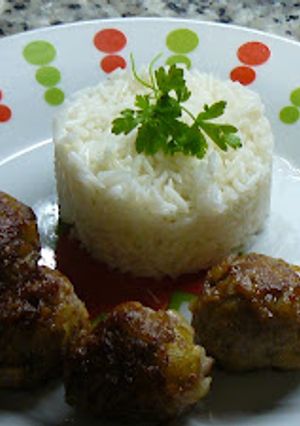 Una foto de Albòndigas suecas