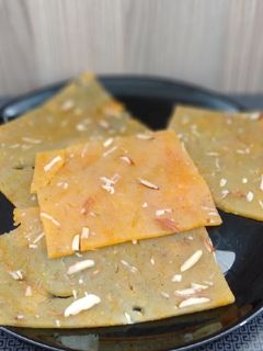 આઈસ હલવો (Ice Halwa Recipe In Gujarati) રેસીપી મુખ્ય ફોટો