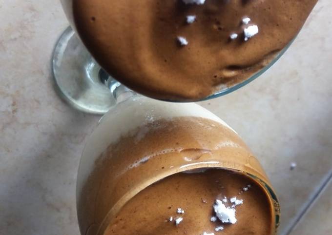 Cara Gampang Membuat Dalgona Coffe yang Lezat Sekali