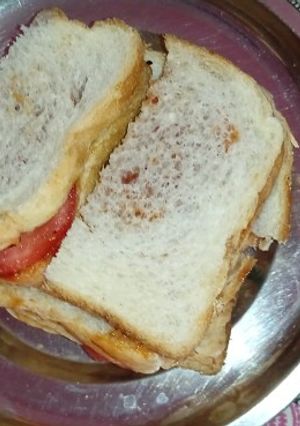 A picture of Vegetable sandwich.