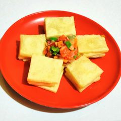 A picture of Decks of Yam with Salsa.