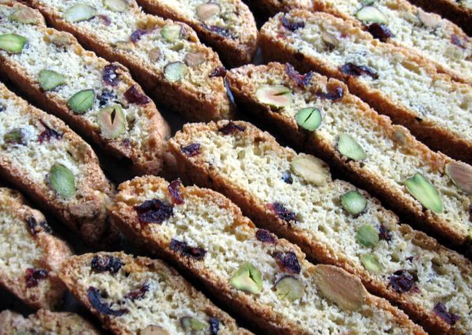 Cranberries & Pistachio Biscotti