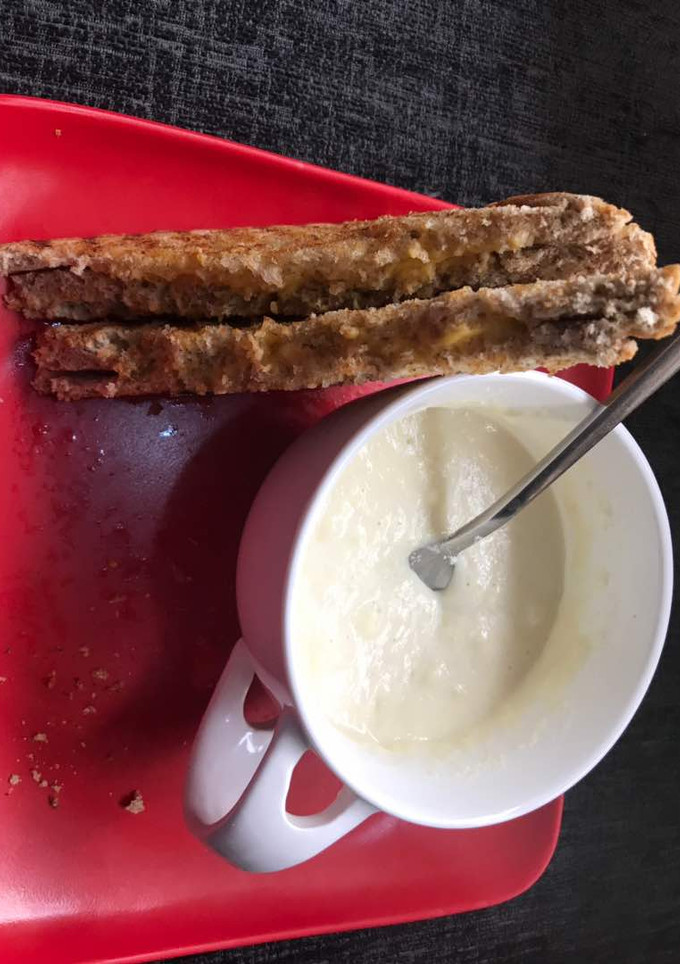 A picture of Toast Bread.