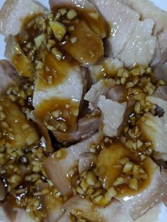 蒜泥白肉 的食譜成品照片