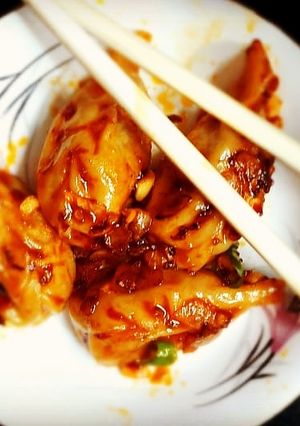 A picture of Schezwan veg momos.