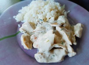 Une photo de Aiguillettes de poulet à la crème et estragon