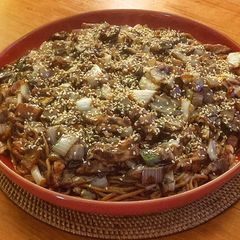 A picture of Jjajangmyeon (Noodles and black bean sauce.