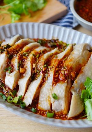 酸辣讓人口水直流~椒麻口水雞!(影片) 的食譜成品照片