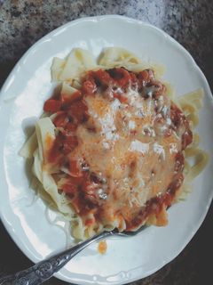 صورة لوصفة باستا مع صوص البندورة