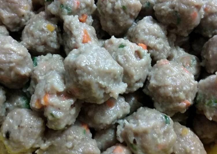 Resep Bakso Sapi Sayur Simple, Maknyuss