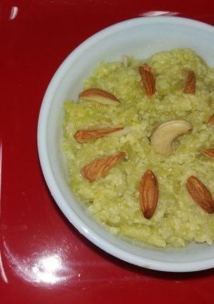 A picture of Lauki/bottleguard halwa.