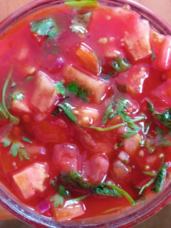 A picture of Kachumbari sauce.
