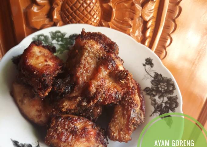 Bagaimana Membuat Ayam goreng ketumbar, Enak