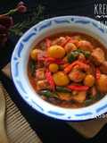 Krengsengan Ayam dan Uritan