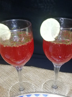 A picture of Rose mojito.
