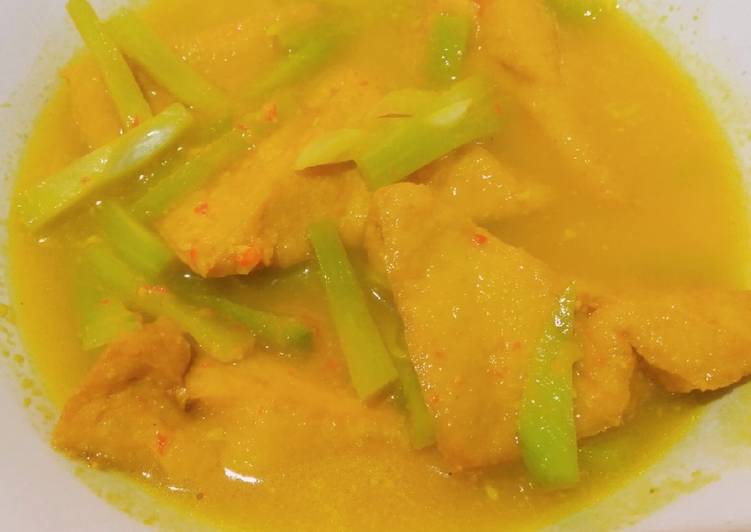 Resep Tahu bumbu kuah kuning Anti Gagal