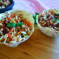 A picture of Papad Bowl Bhel.