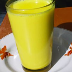 A picture of TurmericMilk.