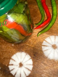 عکسی از دستور ترشی فلفل سبز