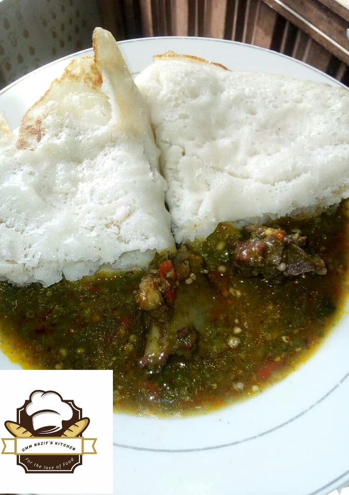 A picture of Sinasir with okro soup.