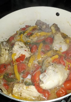 Una foto de Pollo a la criolla
