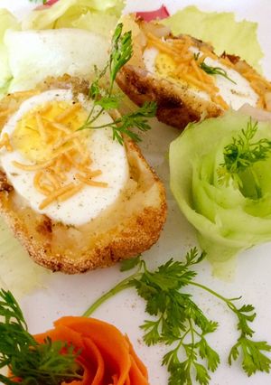 A picture of Cocktail Eggs.