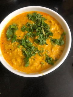 કાઠીયાવાડી બેસન સેવની સબ્જી (Kathiyawadi Besan Sev Sabji Recipe In Gujarati) રેસીપી મુખ્ય ફોટો