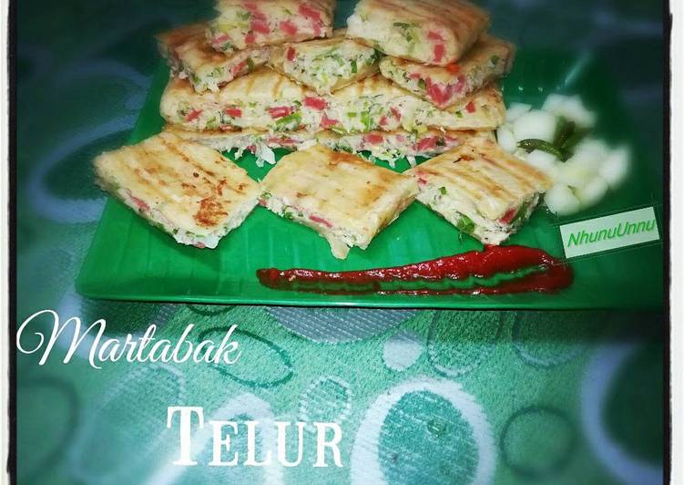 Bagaimana Menyiapkan Martabak telur(isi sayuran&amp;sosis), Lezat Sekali