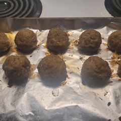 A picture of Thai Meatballs.