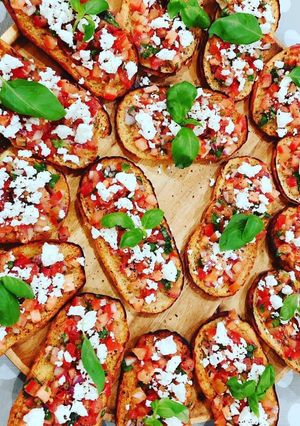 A picture of Bruschetta.