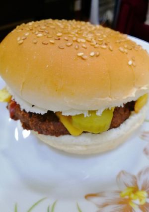 صورة لوصفة همبرغر مع جبنة شيدر Cheese Burger 🍔