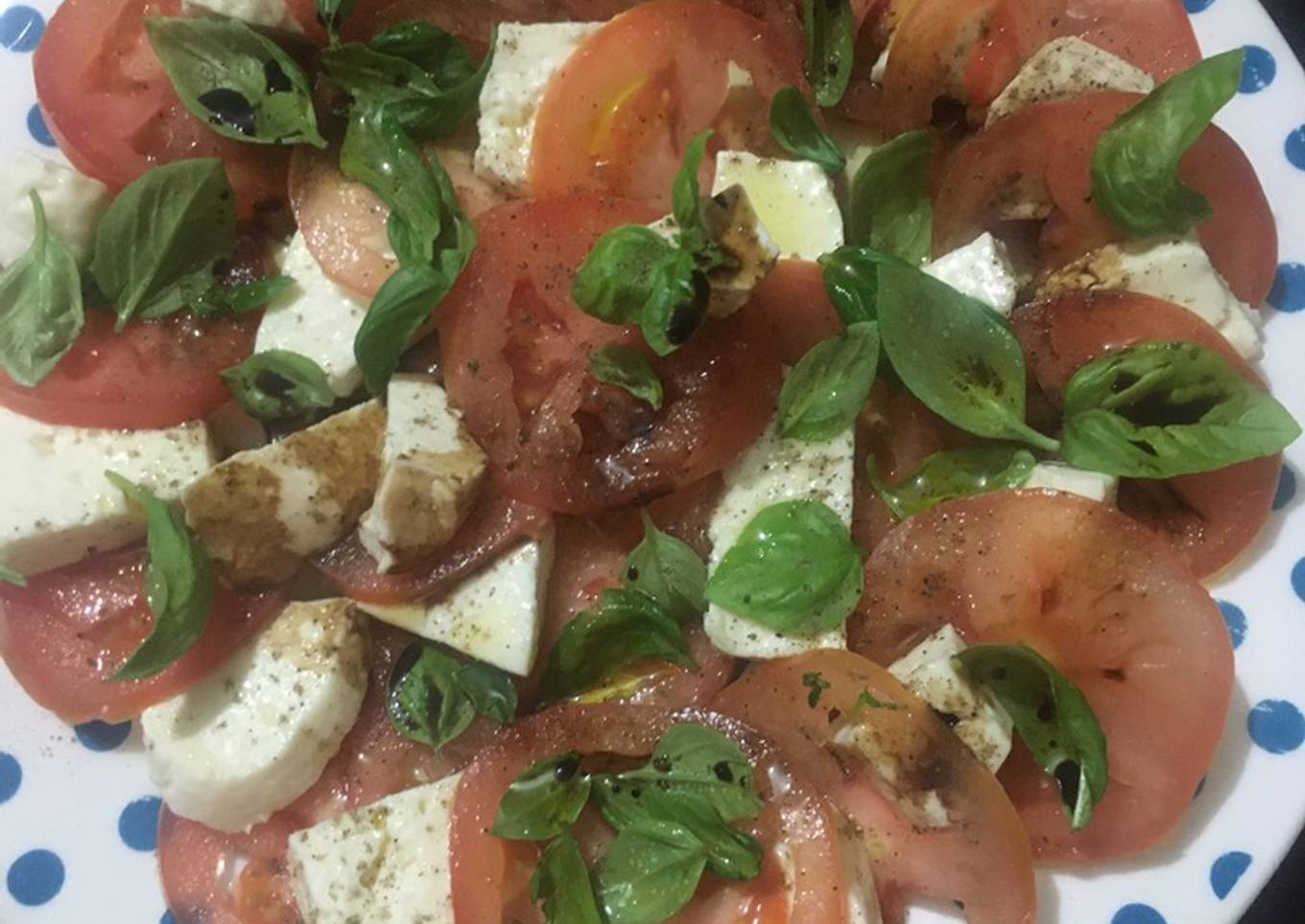 Ensalada Caprese (light)