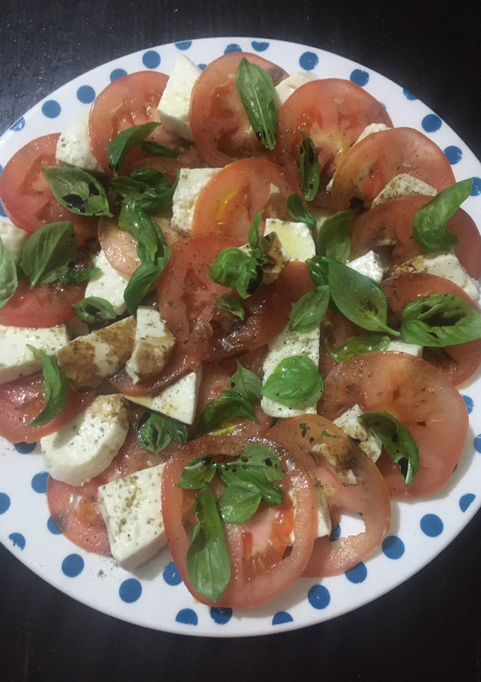 Una foto de Ensalada Caprese (light)