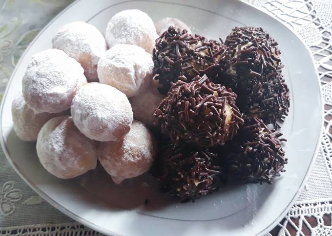 Langkah Mudah untuk Membuat 19. DONAT MINI / DONAT GUNTING yang Lezat