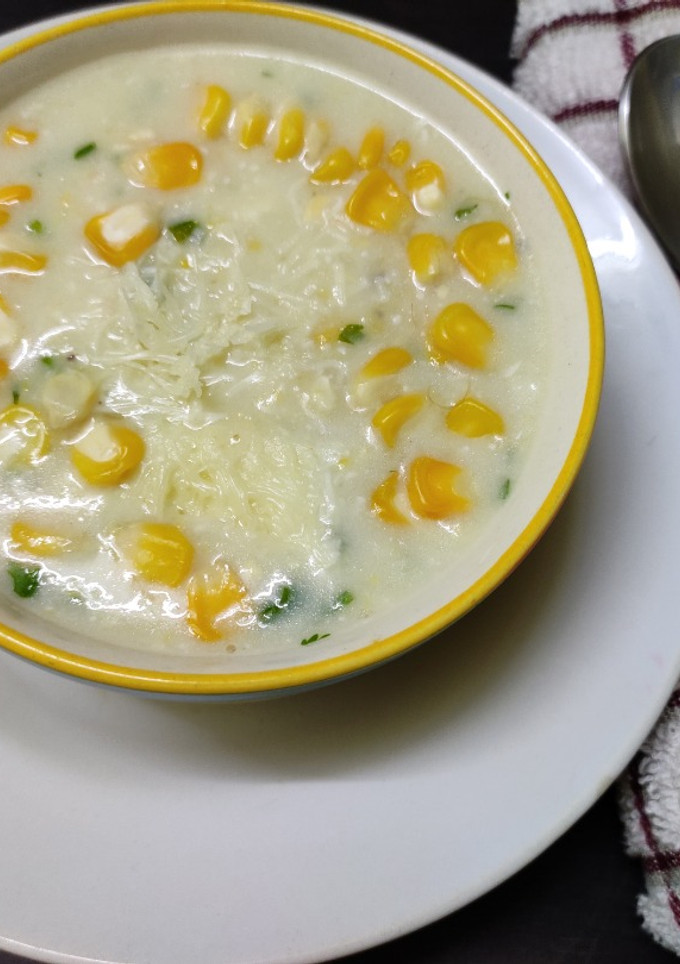 A picture of Corn cheese chowder.