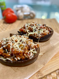Una foto de Berenjenas rellenas de quinoa y verduritas